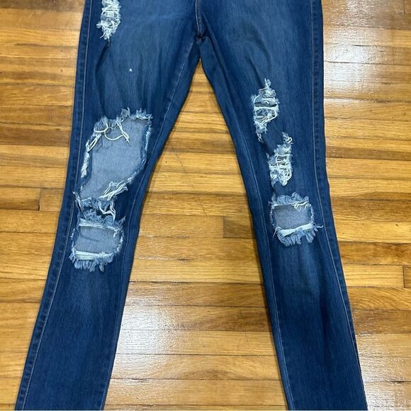 2/$30 Fashion Nova Distressed Blue Skinny Jeans size 15 - Picture 6 of 10
